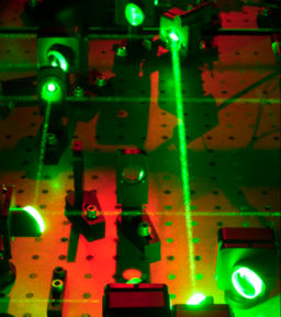 Plateforme laser SLIC (Saclay Laser-matter Interaction Center)