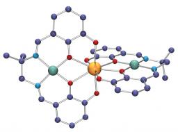 Synthèse, structure et propriétés magnétiques de complexes hétéropolynucléaires de type CuIIUIV et CuII2UIV