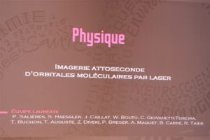 Prix La Recherche 2011 (Physique) à l’équipe « Attophysique » du SPAM et une équipe du LCPMR