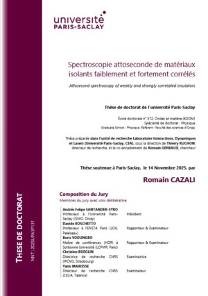 Attosecond spectroscopy of weakly and strongly correlated insulators