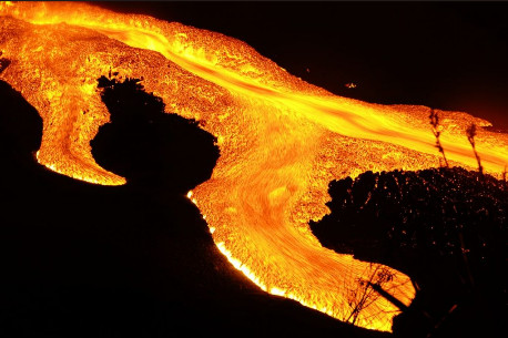 Faire varier la longueur des mol&eacute;cules&nbsp;:  un pas en avant vers la compr&eacute;hension de la transition vitreuse